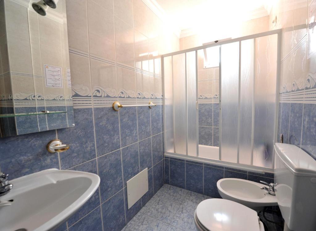 Hotel Aviz Figueira da Foz Bilik gambar
